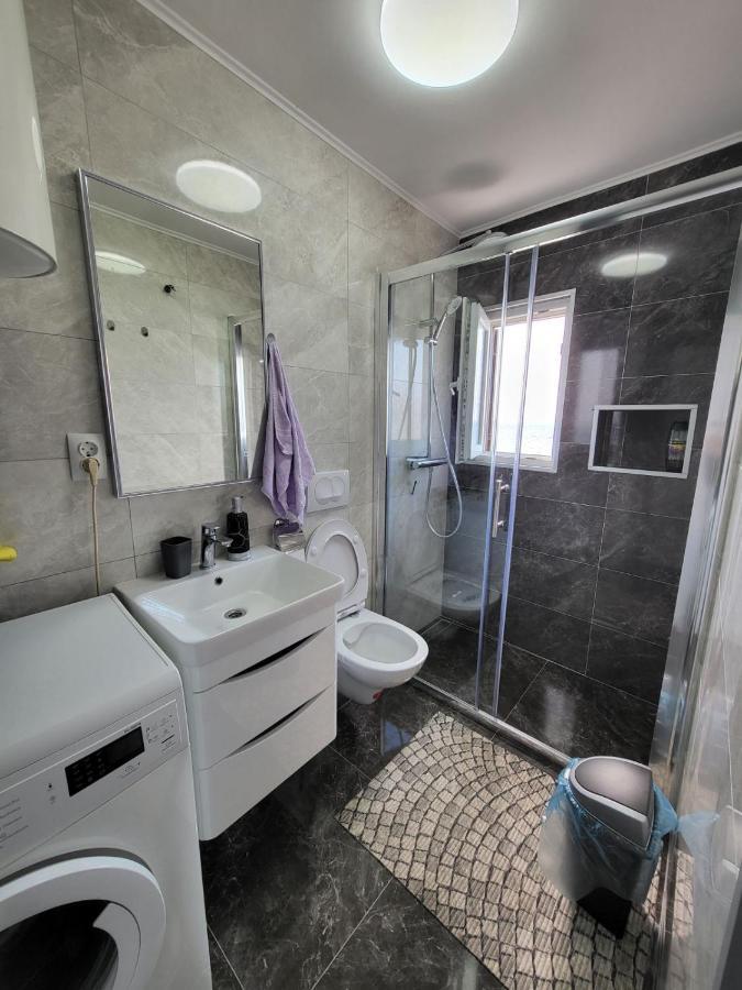 Apartman Dora Umag Bagian luar foto