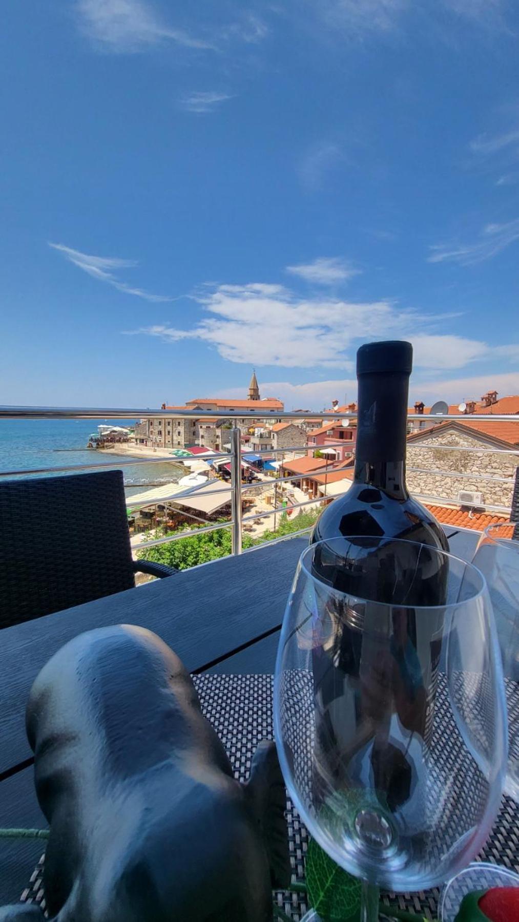 Apartman Dora Umag Bagian luar foto