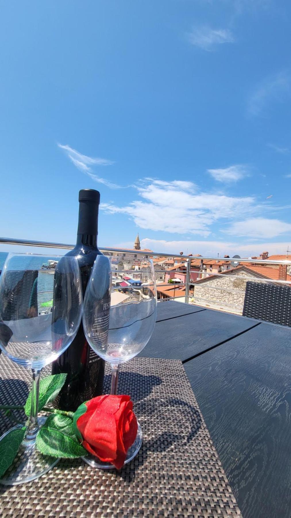 Apartman Dora Umag Bagian luar foto