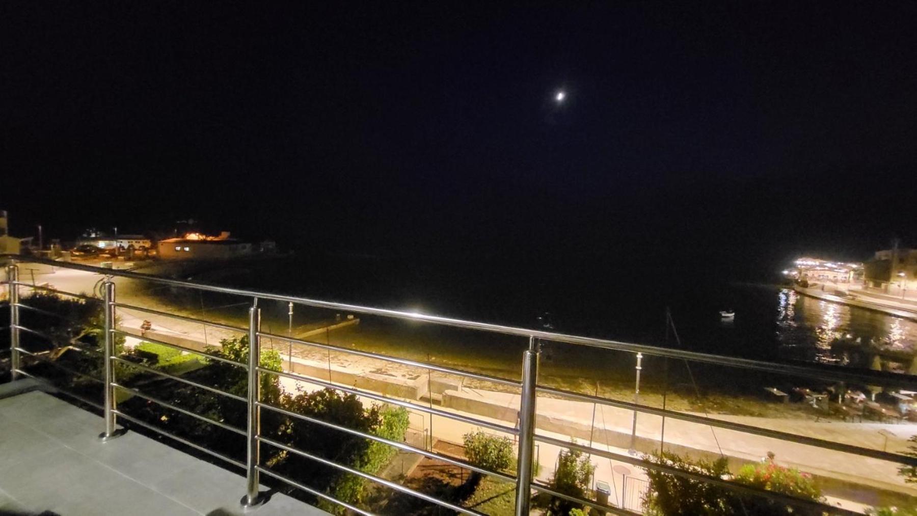 Apartman Dora Umag Bagian luar foto